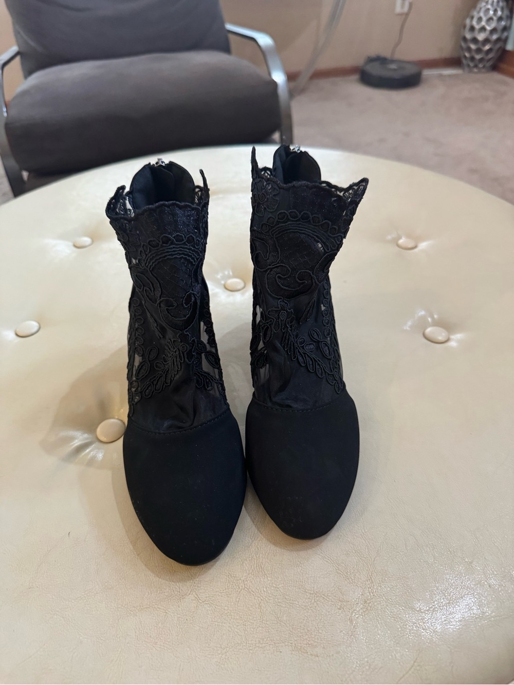 Booties Women’s Sz41